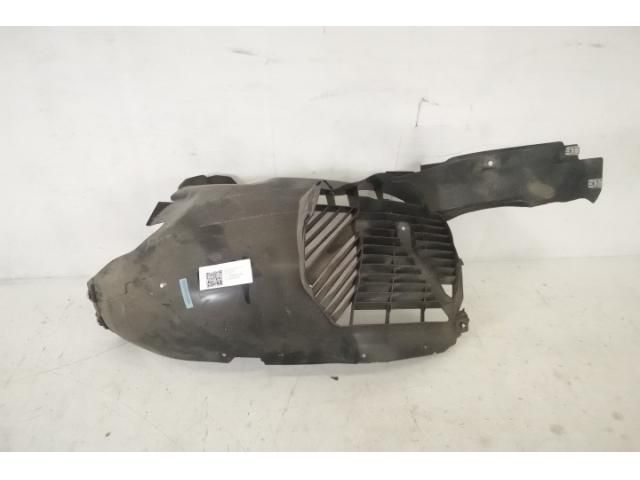 bontott PORSCHE 911 Jobb első Dobbetét (Kerékjárati, Műanyag)