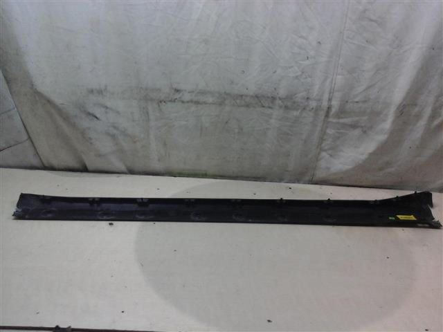 bontott PORSCHE 911 Jobb első Küszöb Díszléc