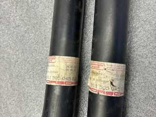 bontott PORSCHE 911 Jobb első Lökhárító Merevítő Tartó (Fém)