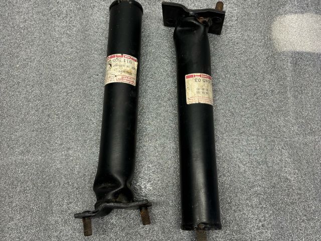 bontott PORSCHE 911 Jobb első Lökhárító Merevítő Tartó (Fém)