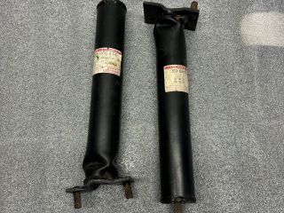 bontott PORSCHE 911 Jobb első Lökhárító Merevítő Tartó (Fém)