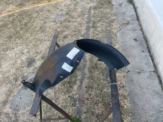 bontott PORSCHE 911 Jobb hátsó Hátsó Dobbetét (Kerékjárati, Műanyag)