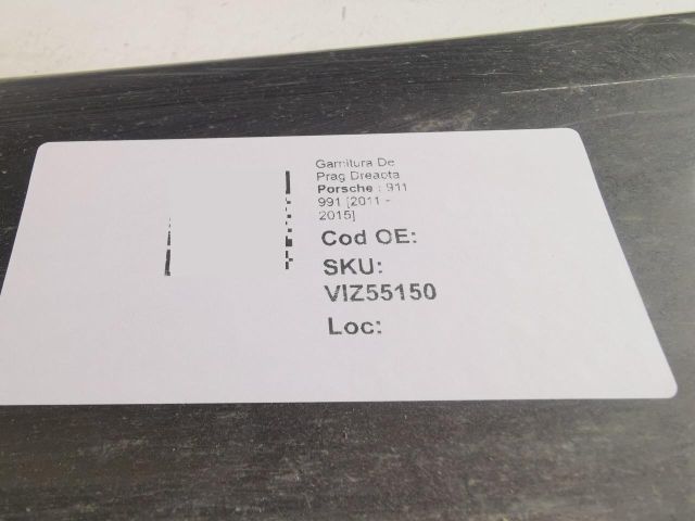 bontott PORSCHE 911 Jobb Küszöb