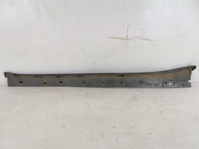 bontott PORSCHE 911 Jobb Küszöb