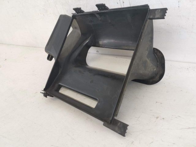 bontott PORSCHE 911 Légterelő