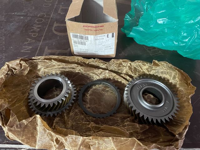 bontott PORSCHE 911 Váltó Fogaskerék