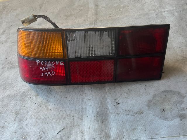 bontott PORSCHE 944 Bal Külső Hátsó Lámpa
