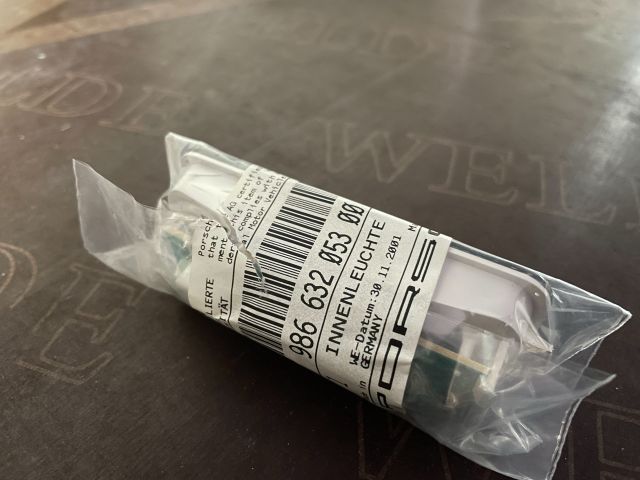 bontott PORSCHE BOXSTER Beltér Világítás Első