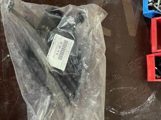 bontott PORSCHE BOXSTER Jobb Hűtő Légterelő