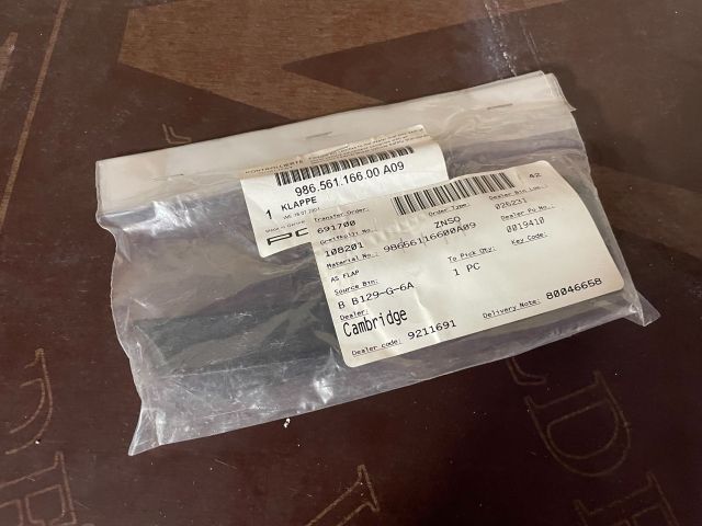 bontott PORSCHE BOXSTER Tető Díszléc