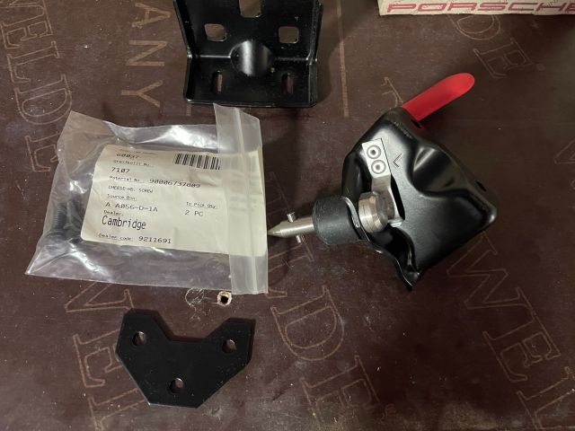 bontott PORSCHE BOXSTER Tető Zárszerkezet