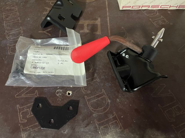 bontott PORSCHE BOXSTER Tető Zárszerkezet