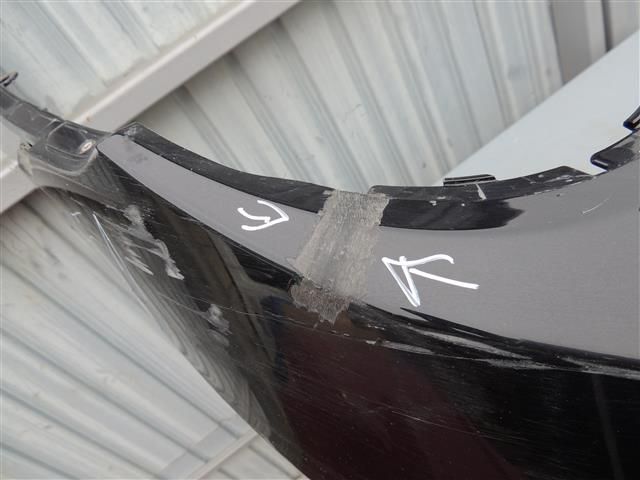 bontott PORSCHE CARRERA Első Lökhárító (Részeivel)