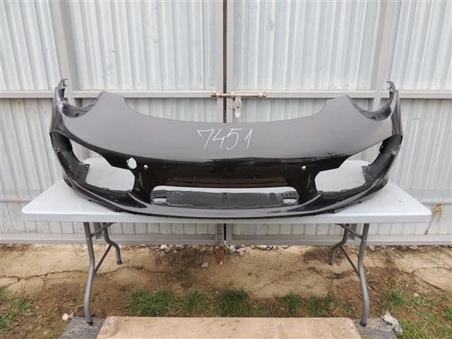 bontott PORSCHE CARRERA Első Lökhárító (Részeivel)