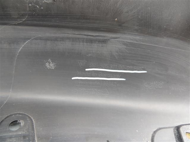 bontott PORSCHE CARRERA Első Lökhárító (Részeivel)