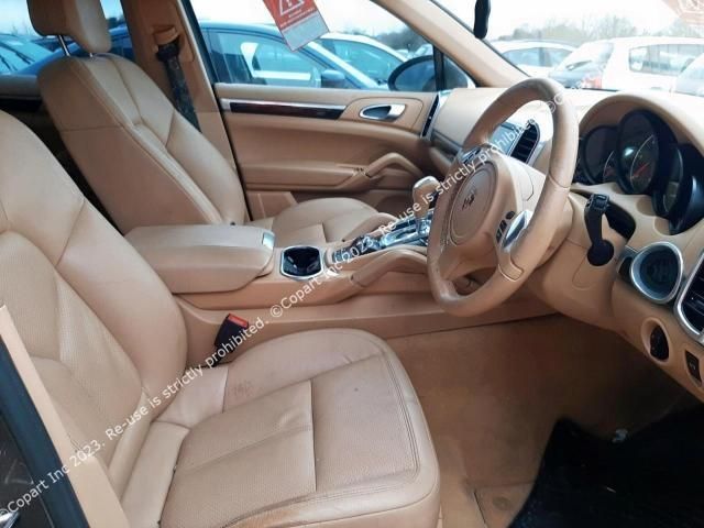 bontott PORSCHE CAYENNE Főtengely Szíjtárcsa