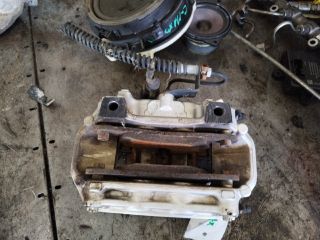 bontott PORSCHE CAYENNE Jobb hátsó Féknyereg Munkahengerrel