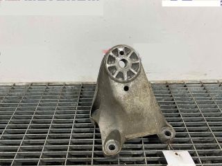 bontott PORSCHE CAYENNE Motor Tartó Bak Bal