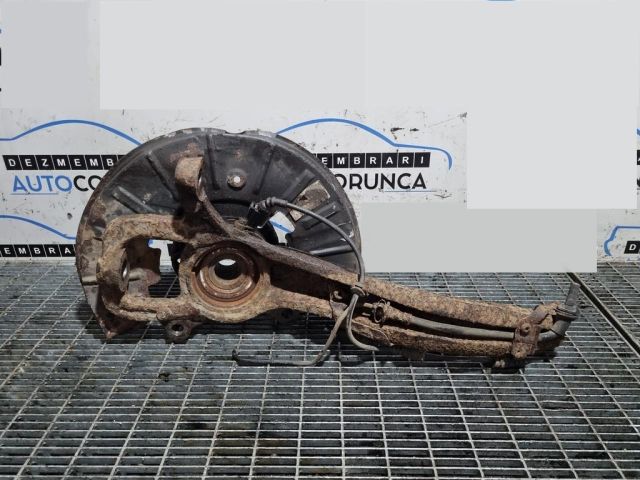 bontott PORSCHE CAYENNE Bal első Csonkállvány