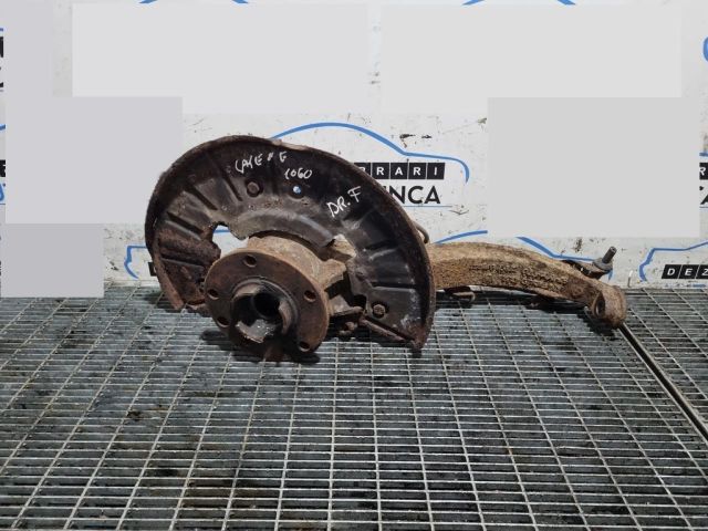 bontott PORSCHE CAYENNE Jobb első Csonkállvány