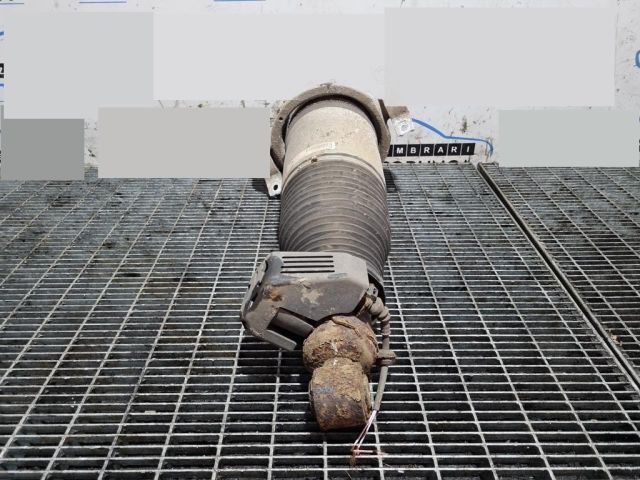 bontott PORSCHE CAYENNE Jobb hátsó Rugó