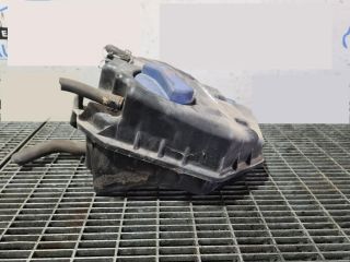 bontott PORSCHE CAYENNE Kiegyenlítő Tartály