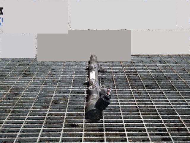 bontott PORSCHE CAYENNE Közösnyomócső