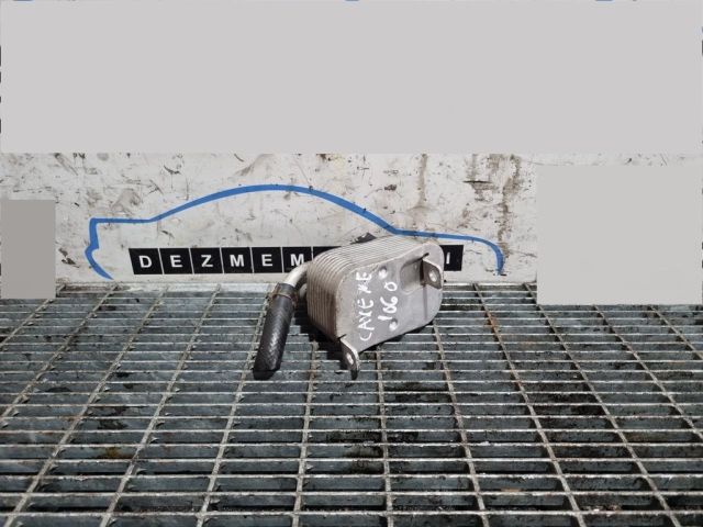 bontott PORSCHE CAYENNE Olajhűtő