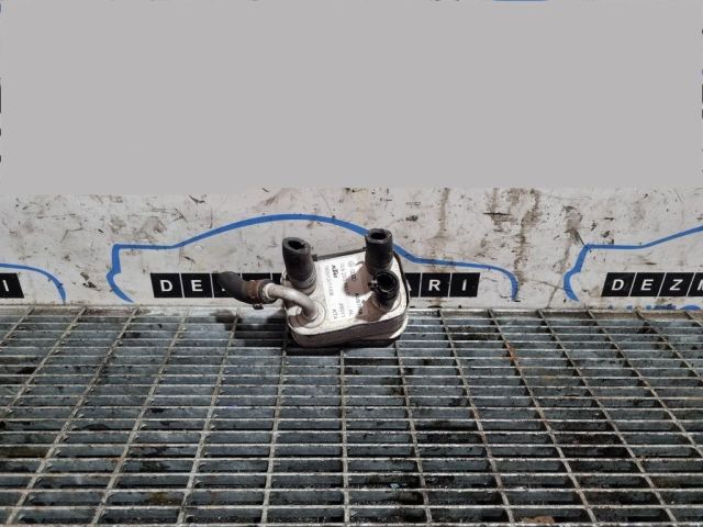 bontott PORSCHE CAYENNE Olajhűtő