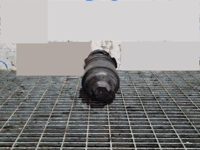 bontott PORSCHE CAYENNE Olajszűrő Ház