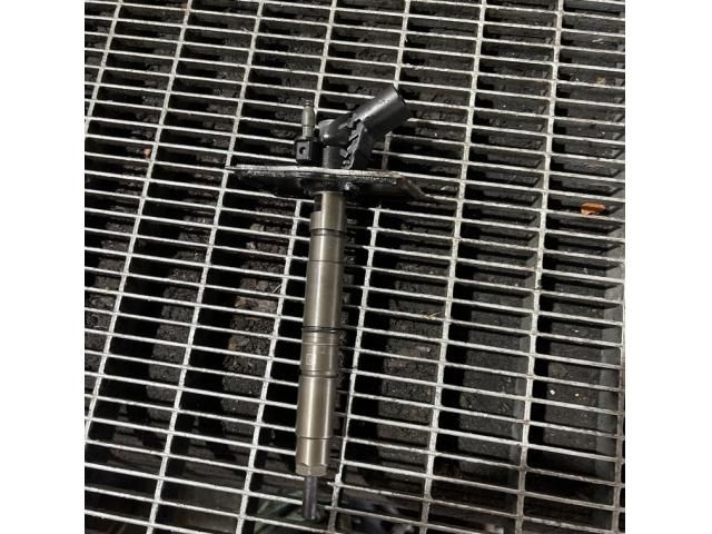 bontott PORSCHE CAYENNE Porlasztó (1 db)