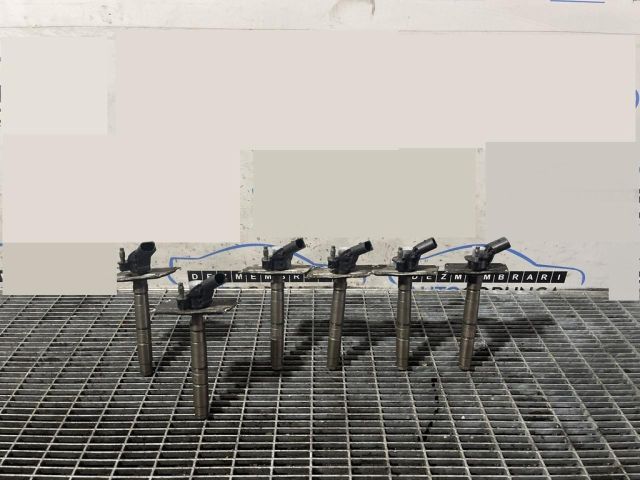 bontott PORSCHE CAYENNE Porlasztó (1 db)