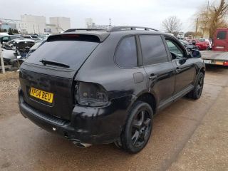 bontott PORSCHE CAYENNE Generátor