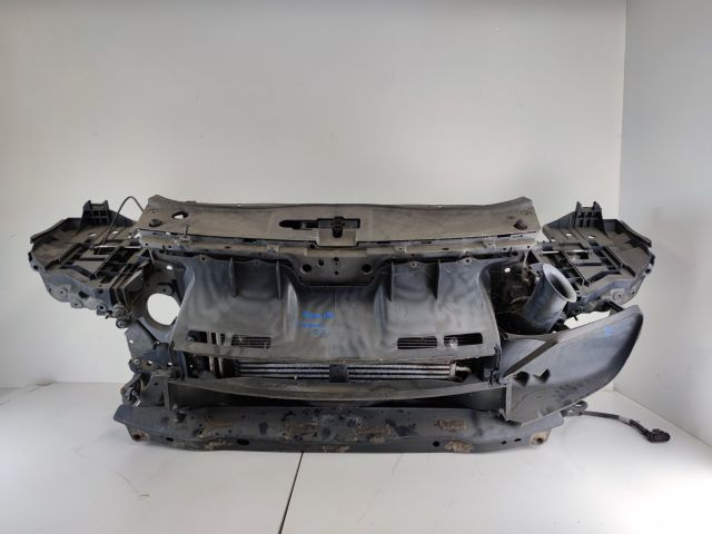 bontott PORSCHE CAYENNE Komplett Homlokfal (Részeivel)