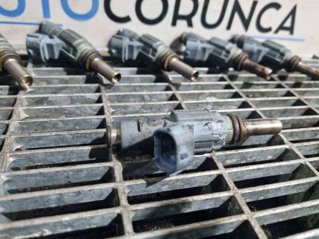 bontott PORSCHE CAYENNE Porlasztó (1 db)