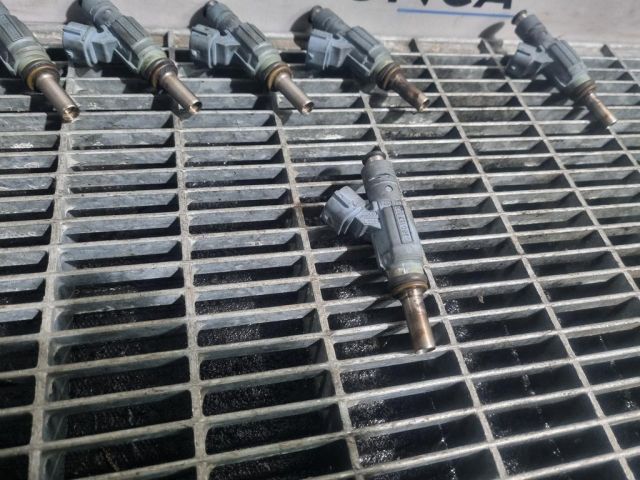 bontott PORSCHE CAYENNE Porlasztó (1 db)