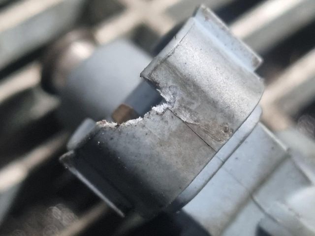 bontott PORSCHE CAYENNE Porlasztó (1 db)