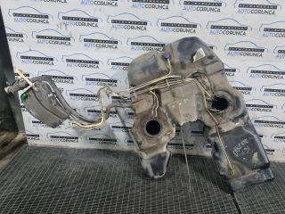 bontott PORSCHE CAYENNE Tank