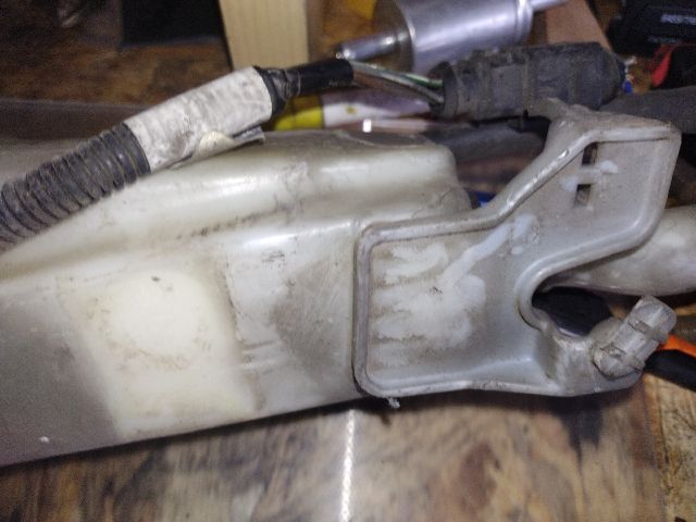 bontott PORSCHE CAYENNE Ablakmosó Tartály