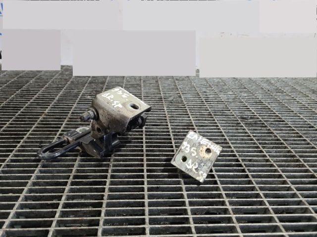 bontott PORSCHE CAYENNE Ajtó Zsanér (Pozíciófüggetlen)