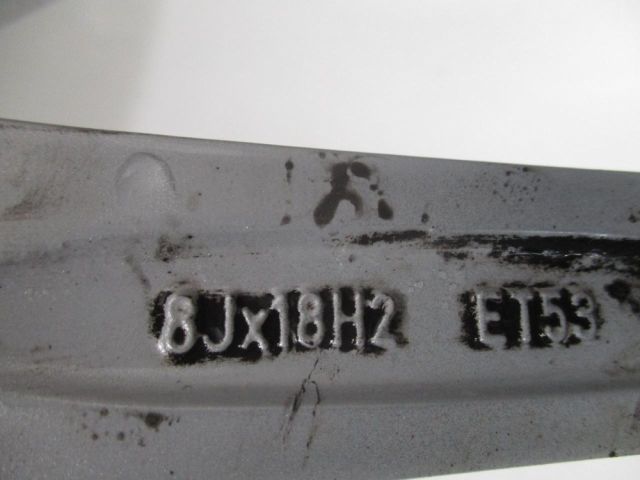 bontott PORSCHE CAYENNE Alufelni (1 db)