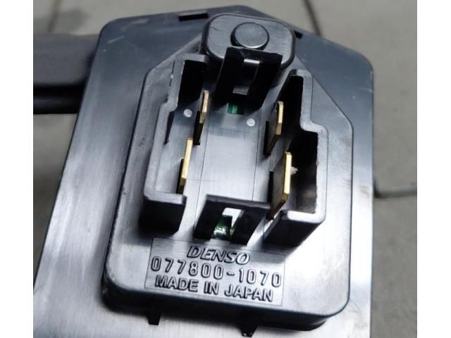 bontott PORSCHE CAYENNE Antenna Erősítő