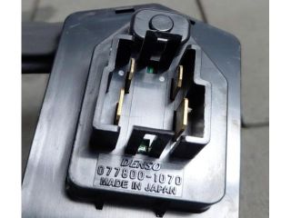 bontott PORSCHE CAYENNE Antenna Erősítő