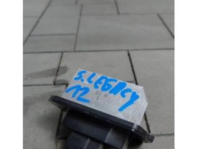 bontott PORSCHE CAYENNE Antenna Erősítő