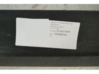 bontott PORSCHE CAYENNE Bal első Ajtó Díszléc