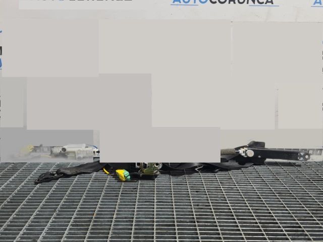 bontott PORSCHE CAYENNE Bal első Biztonsági Öv