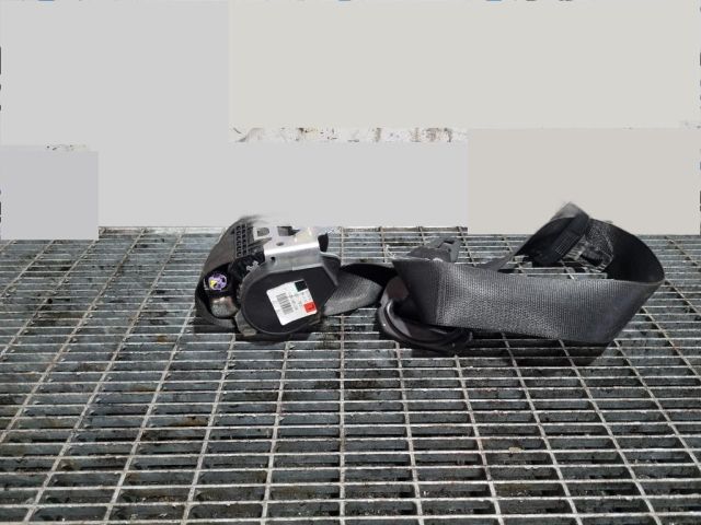 bontott PORSCHE CAYENNE Bal első Biztonsági Öv