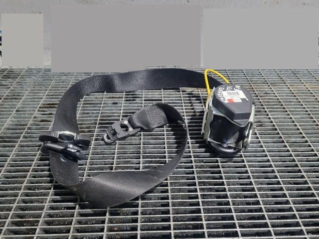 bontott PORSCHE CAYENNE Bal első Biztonsági Öv