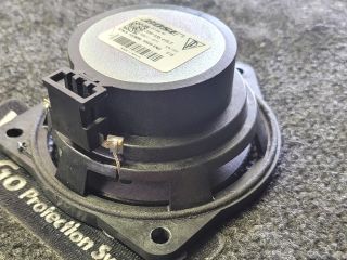 bontott PORSCHE CAYENNE Bal első Hangszóró