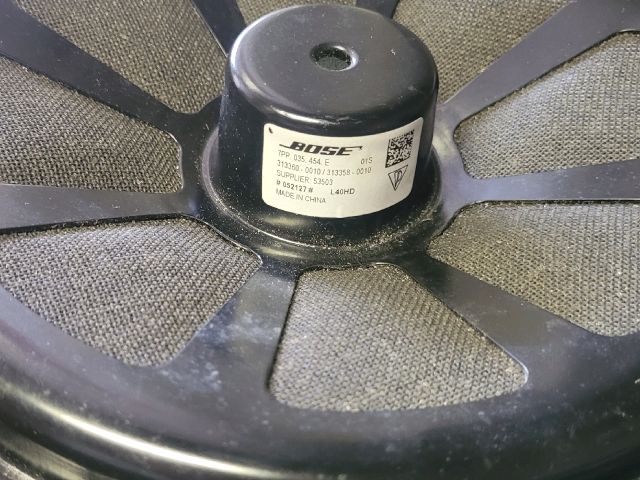 bontott PORSCHE CAYENNE Bal első Hangszóró